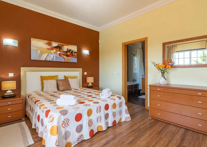 Solar Laranjeiras * Албуфейра